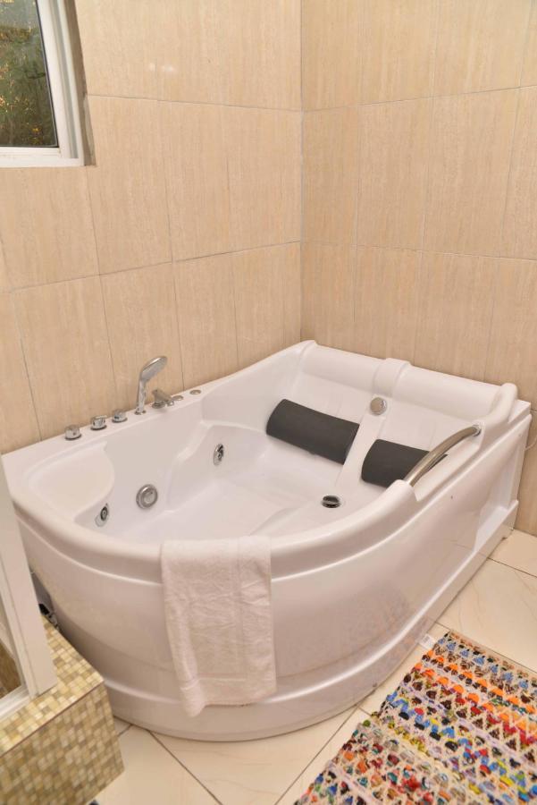 Chateau Margarita Ja Montego Bay Zewnętrze zdjęcie